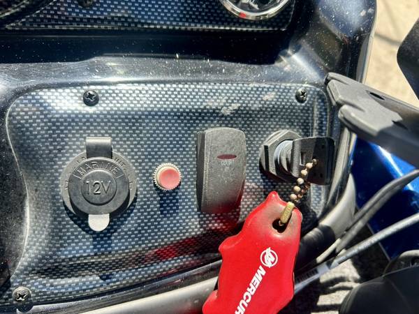 2017 Tracker, Import USA — Foto 4 z 12
