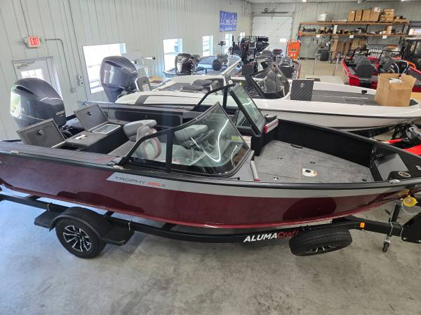 2026, Import USA — Foto 3 z 9