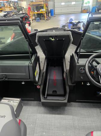 2026, Import USA — Foto 6 z 9