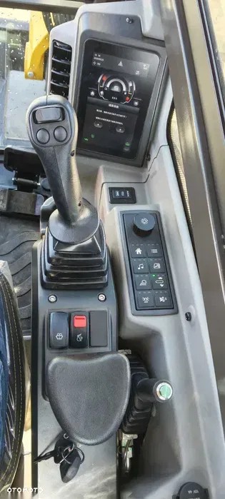 2025 Sdlg BAGR, Import Auf Lager in der EU — Foto 5 z 10