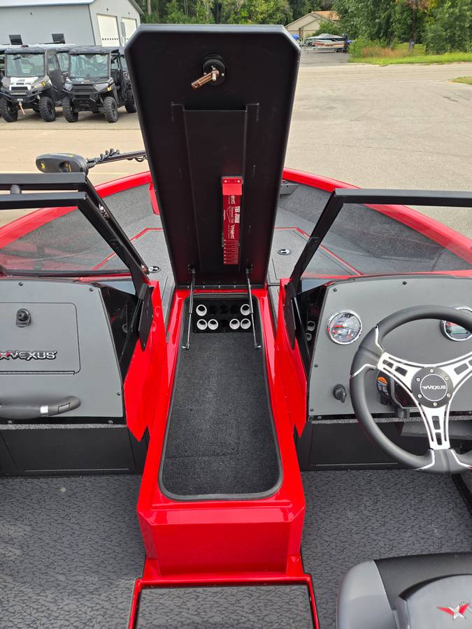 2027 Vexus ADX 190 new Rally Red color and Raptor Pkg!, rot, Import USA — Foto 5 z 8