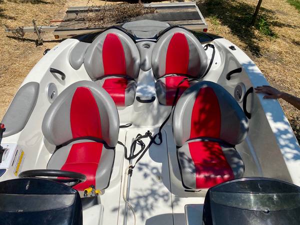 2002 Sea-Doo, Import USA — Foto 2 z 8