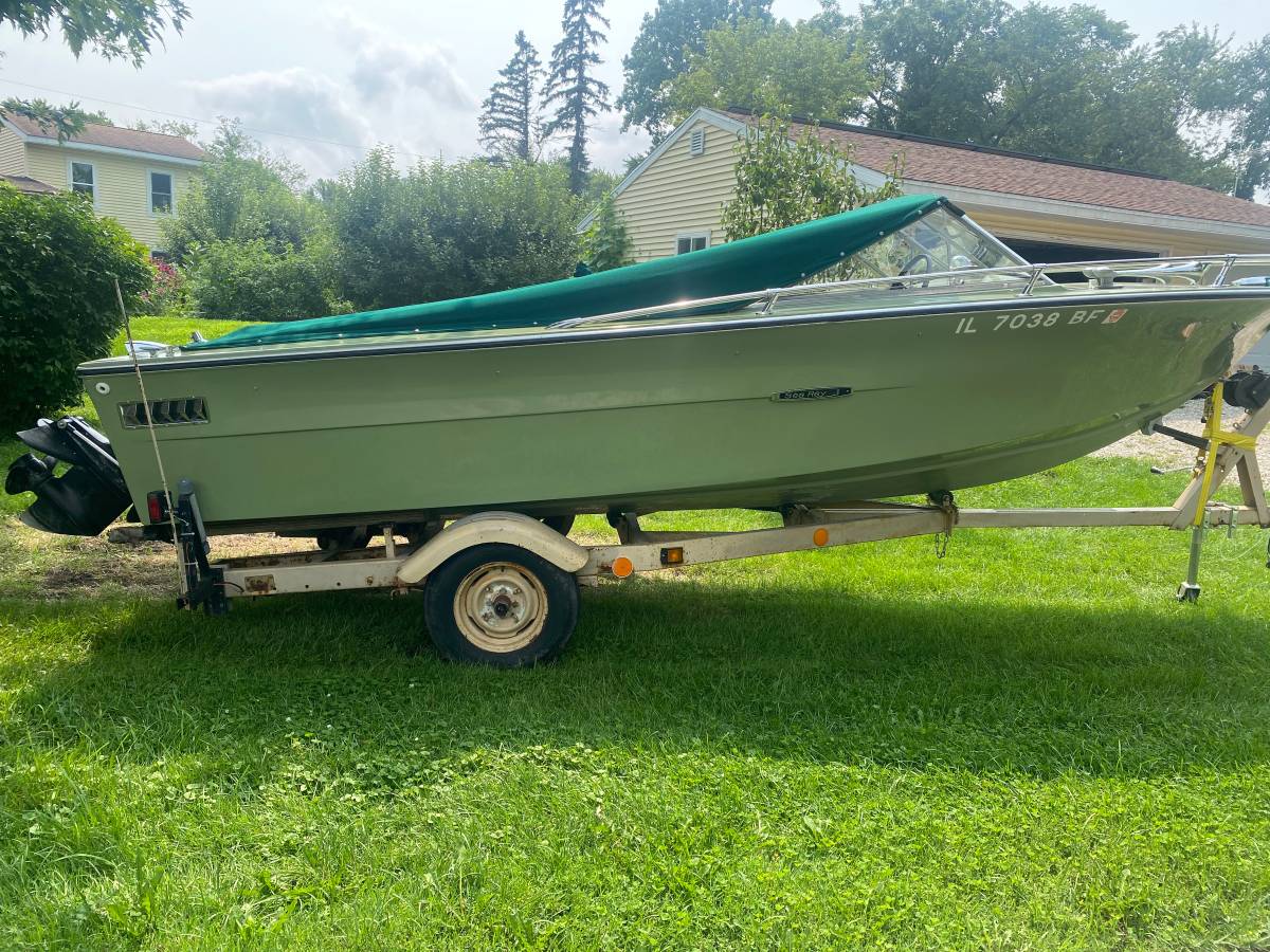 Sea Ray, Import USA — Foto 3 z 12