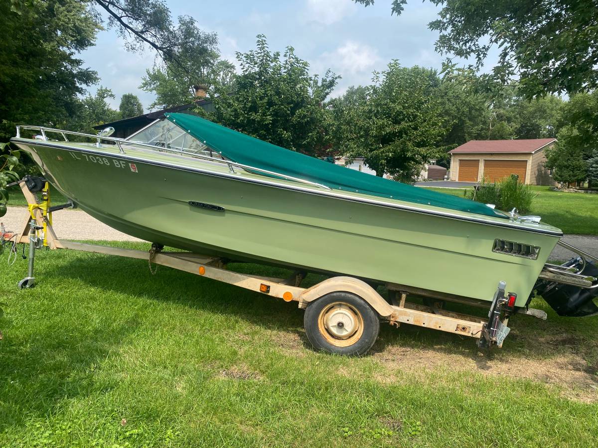 Sea Ray, Import USA — Foto 7 z 12
