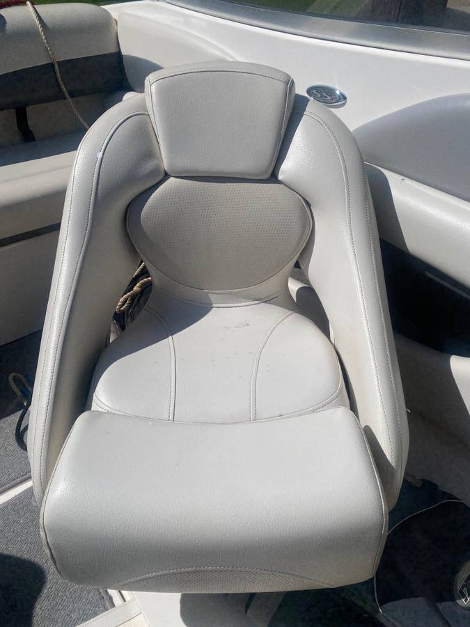 2004 Chaparral, Import USA — Foto 9 z 12