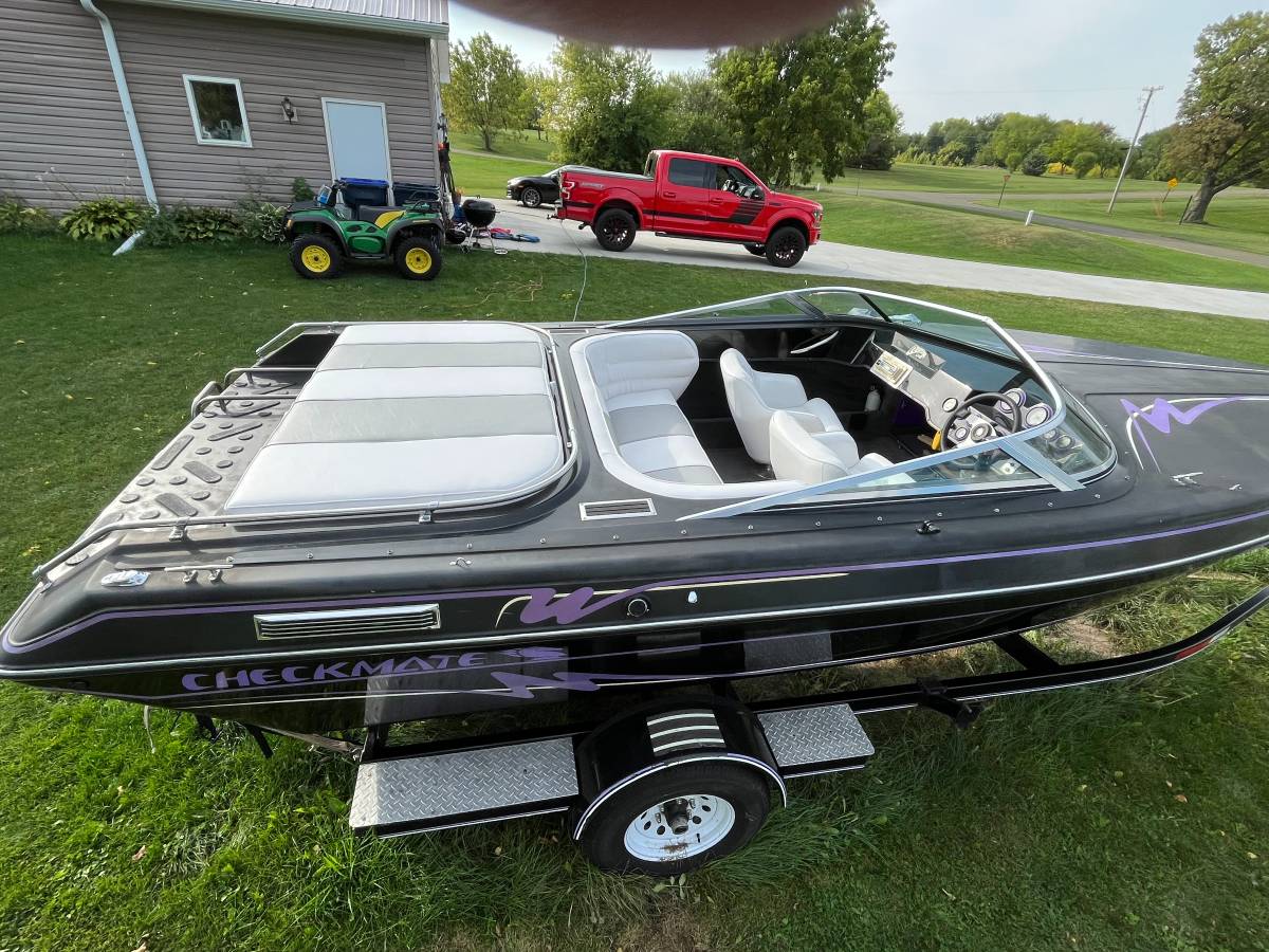 Checkmate Persuader 219, Import USA — Foto 12 z 12