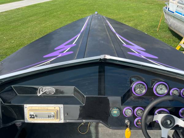 Checkmate Persuader 219, Import USA — Foto 9 z 12