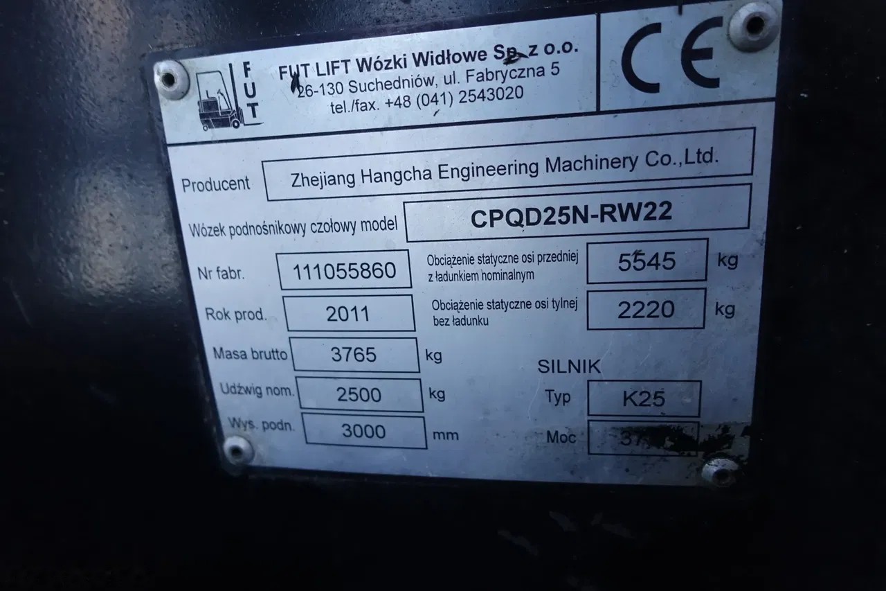 2011 Nissan, 8.844 mth, Import Auf Lager in der EU — Foto 5 z 13