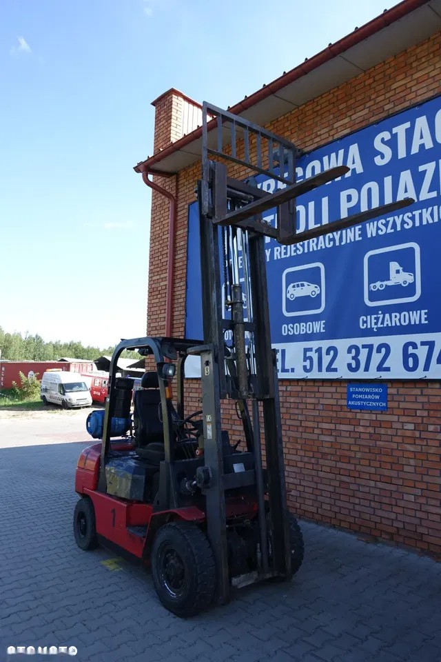 2011 Nissan, 8.844 mth, Import Auf Lager in der EU — Foto 8 z 13
