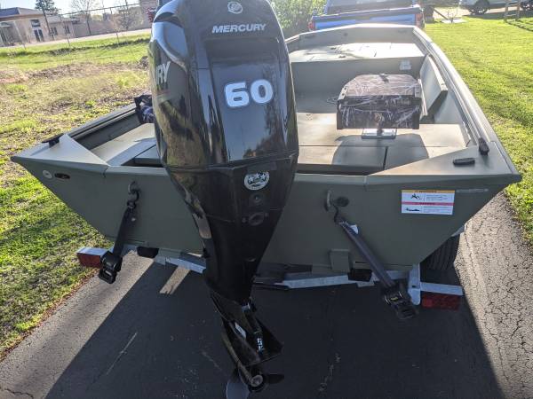 2023 Lowe, Import USA — Foto 2 z 5
