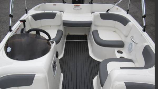 2021 Bayliner, Import USA — Foto 5 z 12
