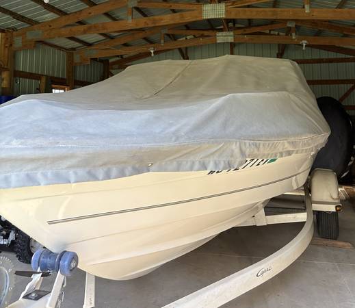 1999 Bayliner, Import USA — Foto 5 z 12