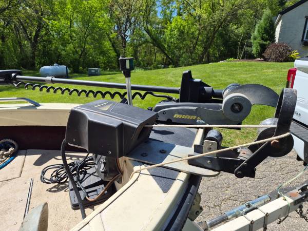 1999 Crestliner, Import USA — Foto 10 z 11
