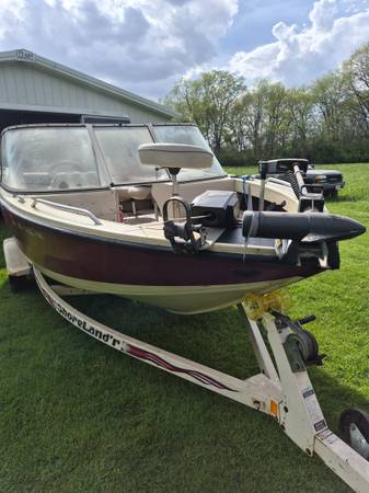 1999 Crestliner, Import USA — Foto 4 z 11
