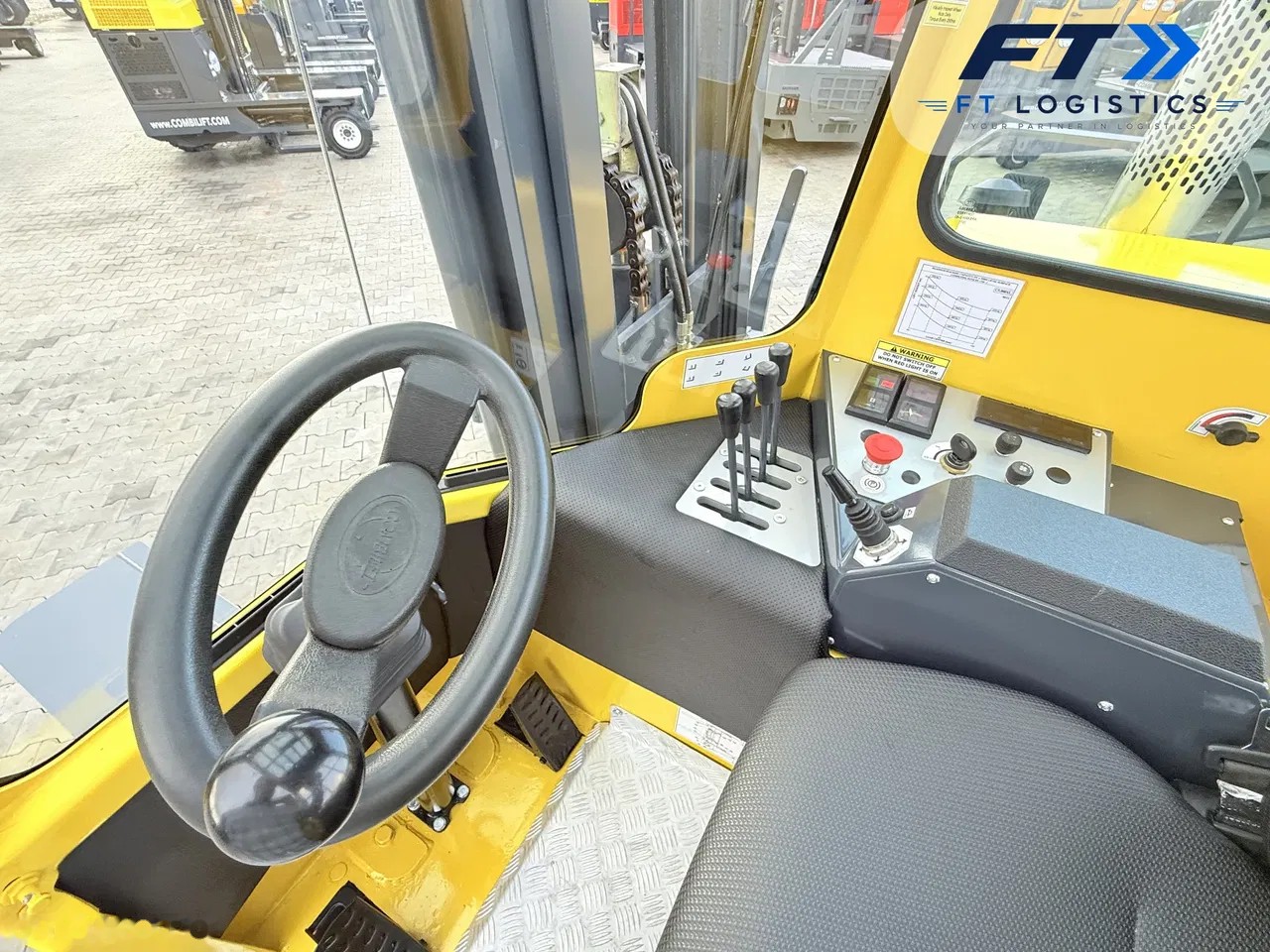 2015 Combilift WÓZEK, 4.204 mth, Import Auf Lager in der EU — Foto 12 z 24