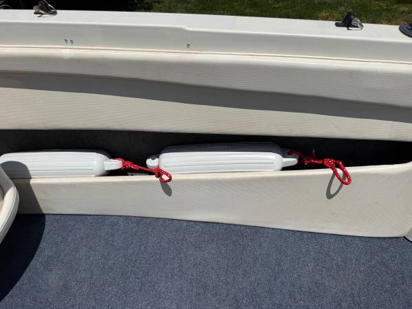 Bayliner, Import USA — Foto 11 z 12