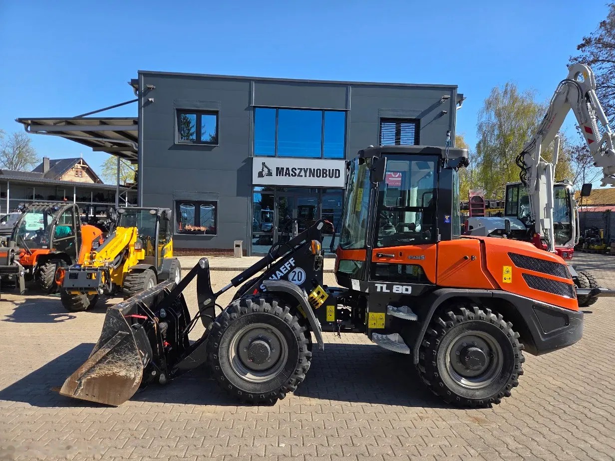 2023 Schaeff NAKLADAČ, 642 mth, Import Auf Lager in der EU — Foto 1 | AMECAR 2023 Schaeff NAKLADAČ, 642 mth, Import Auf Lager in der EU — Foto 1
