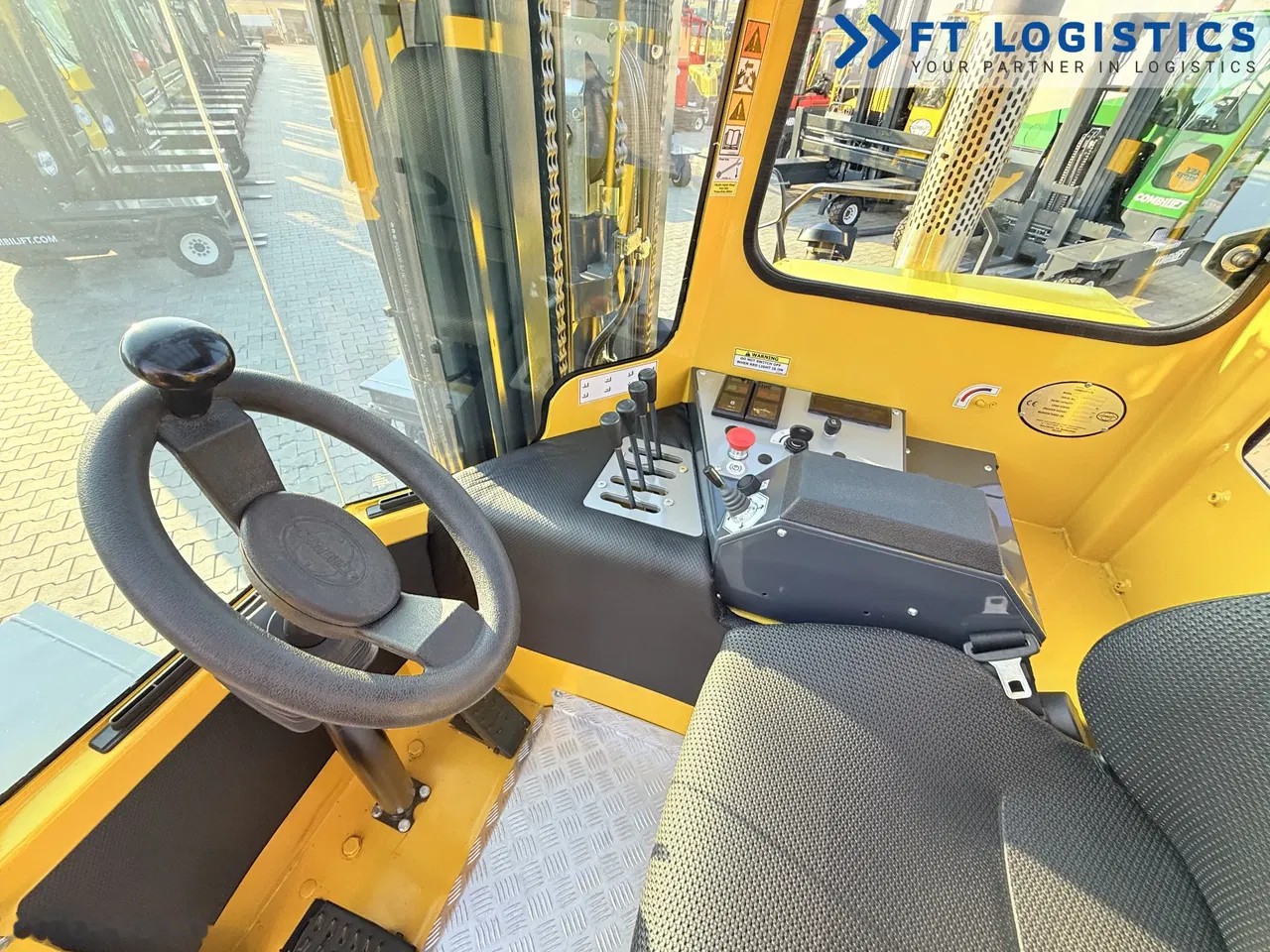 2015 Combilift WÓZEK, 3.359 mth, Import Auf Lager in der EU — Foto 12 z 24