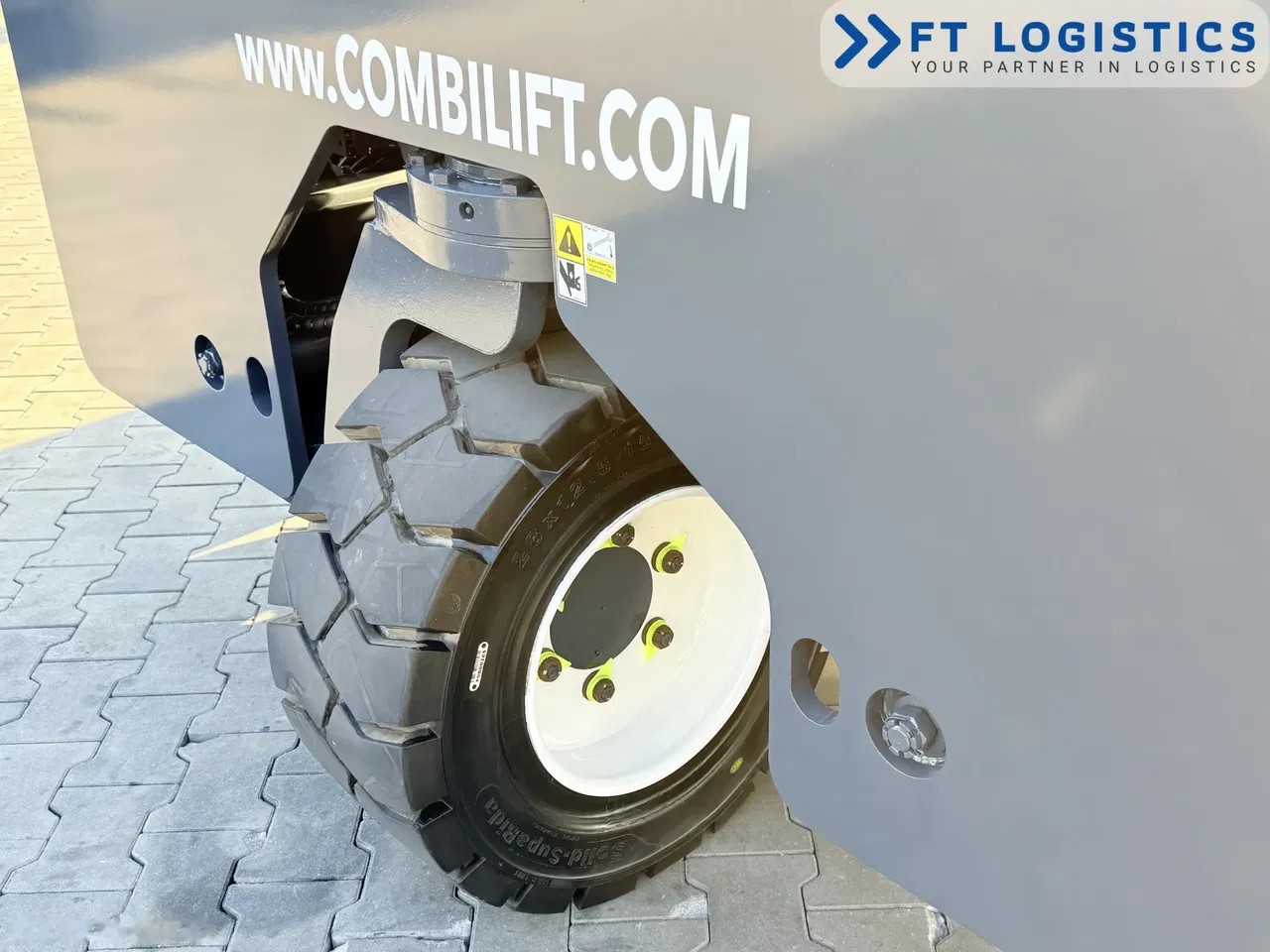2015 Combilift WÓZEK, 3.359 mth, Import Auf Lager in der EU — Foto 6 z 24
