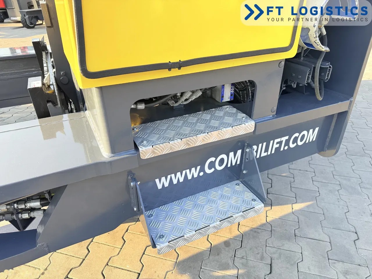 2015 Combilift WÓZEK, 3.359 mth, Import Auf Lager in der EU — Foto 9 z 24