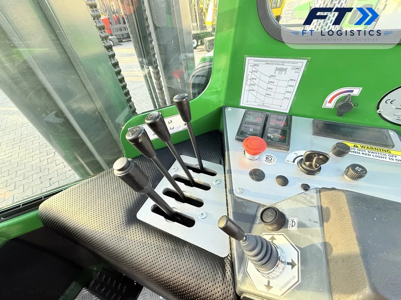 2015 Combilift WÓZEK, 4.496 mth, Import Auf Lager in der EU — Foto 14 z 24