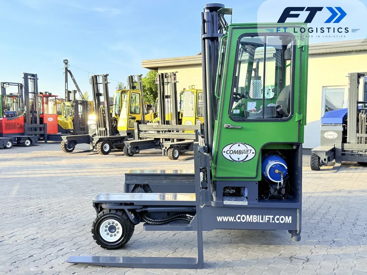 2015 Combilift WÓZEK, 4.496 mth, Import Auf Lager in der EU — Foto 9 z 24