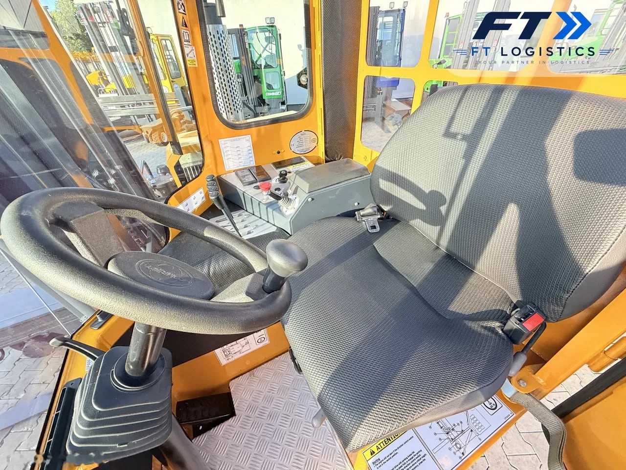 2011 Combilift WÓZEK, 4.946 mth, Import Auf Lager in der EU — Foto 11 z 24