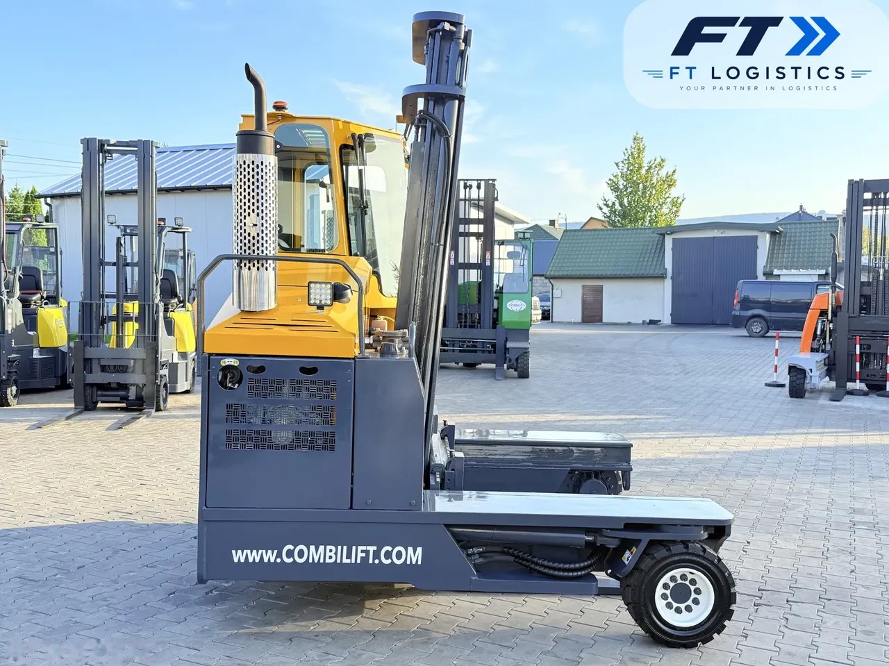 2011 Combilift WÓZEK, 4.946 mth, Import Auf Lager in der EU — Foto 4 z 24