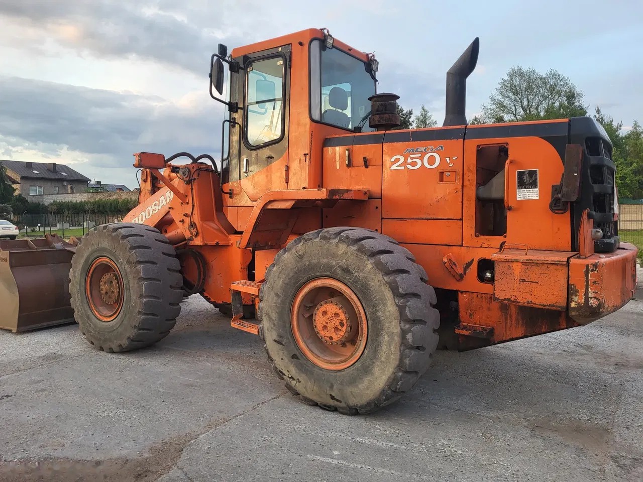 2004 Doosan M250V, Import Auf Lager in der EU — Foto 2 z 9