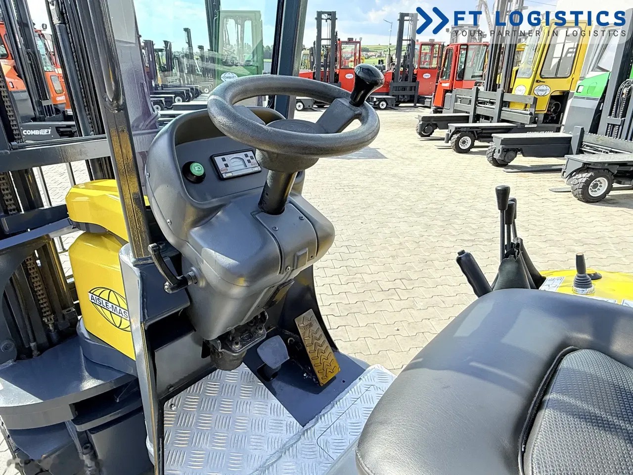 2015 Combilift WÓZEK, 6.723 mth, Import Auf Lager in der EU — Foto 15 z 24