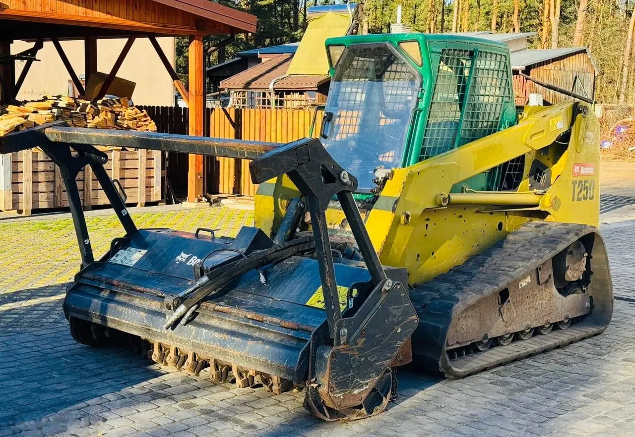 2007 Bobcat T250, 2.500 mth, Import Auf Lager in der EU — Foto 3 z 14