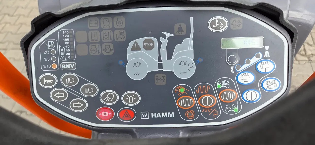 2021 Hamm, 105 mth, Import Auf Lager in der EU — Foto 14 z 14
