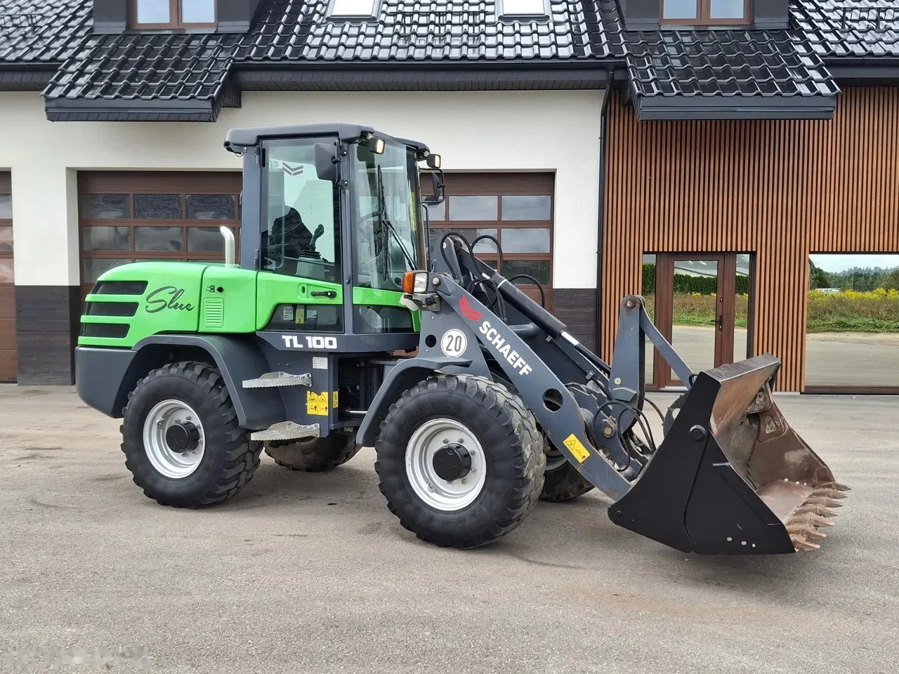2017 Schaeff NAKLADAČ, Import Auf Lager in der EU — Foto 10 z 24