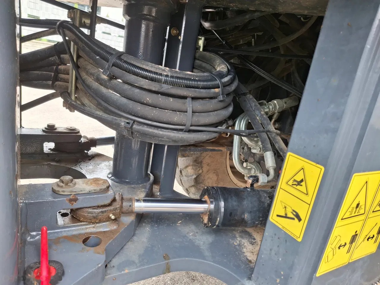 2017 Schaeff NAKLADAČ, Import Auf Lager in der EU — Foto 15 z 24