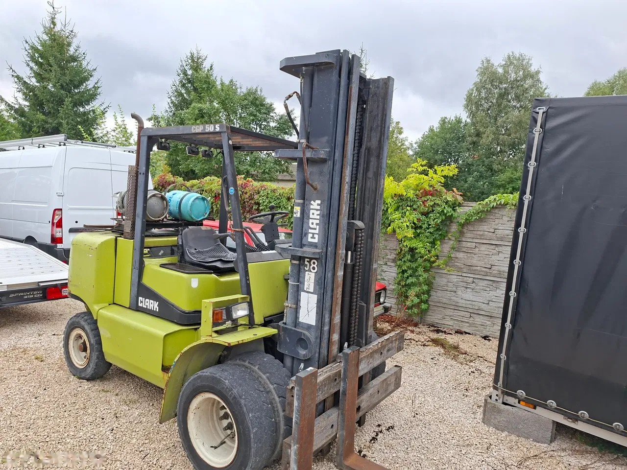 1998 Clark, 6.900 mth, Import Auf Lager in der EU — Foto 1