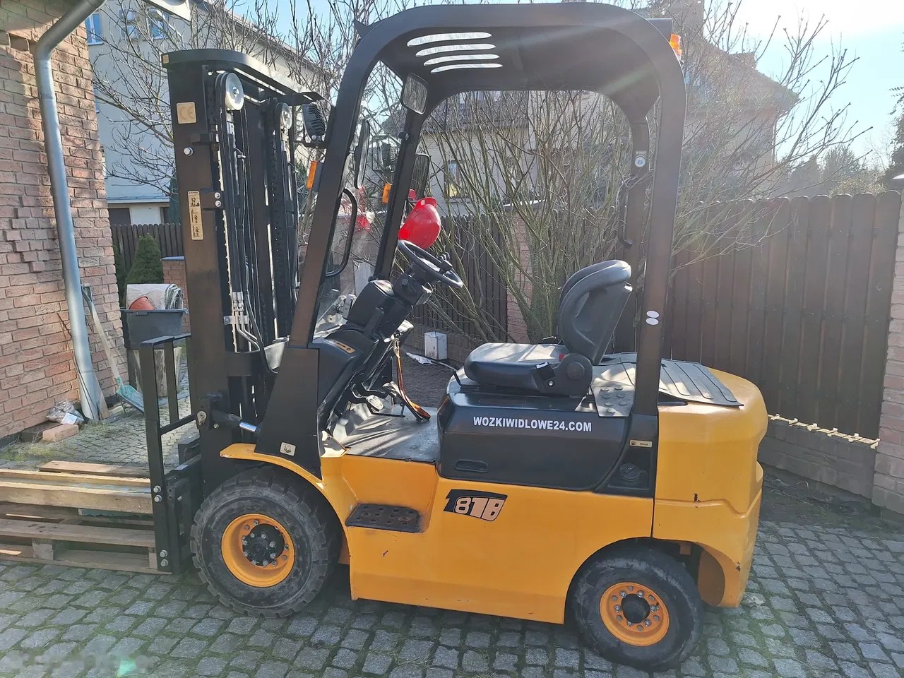 2018 Ep, 715 mth, Import Auf Lager in der EU — Foto 1