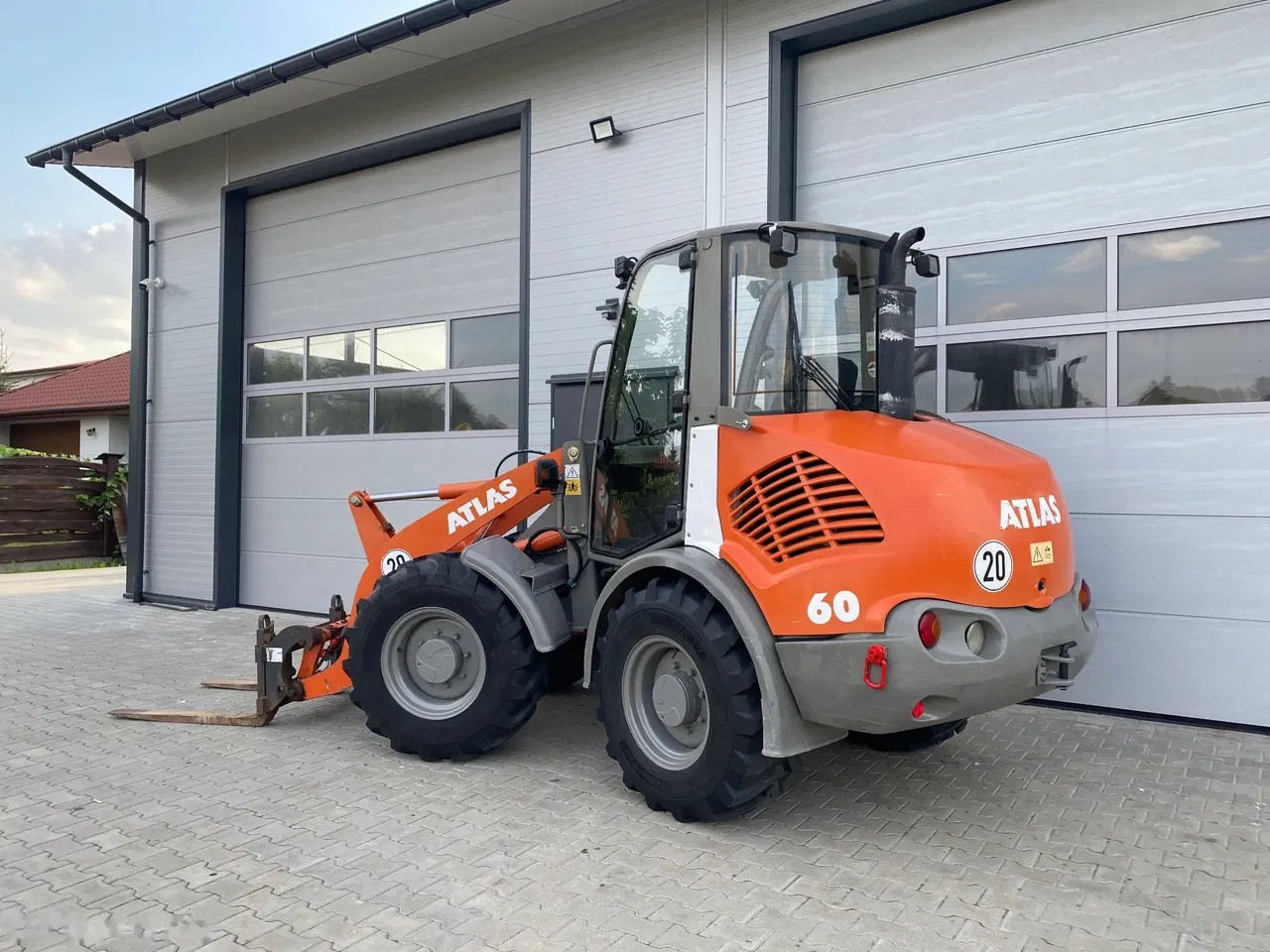 2012 Atlas AR, Import Auf Lager in der EU — Foto 7 z 24