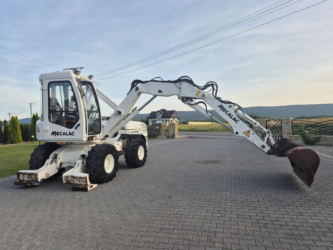 2015 Mecalac, 11.078 mth, Import Auf Lager in der EU — Foto 6 z 24