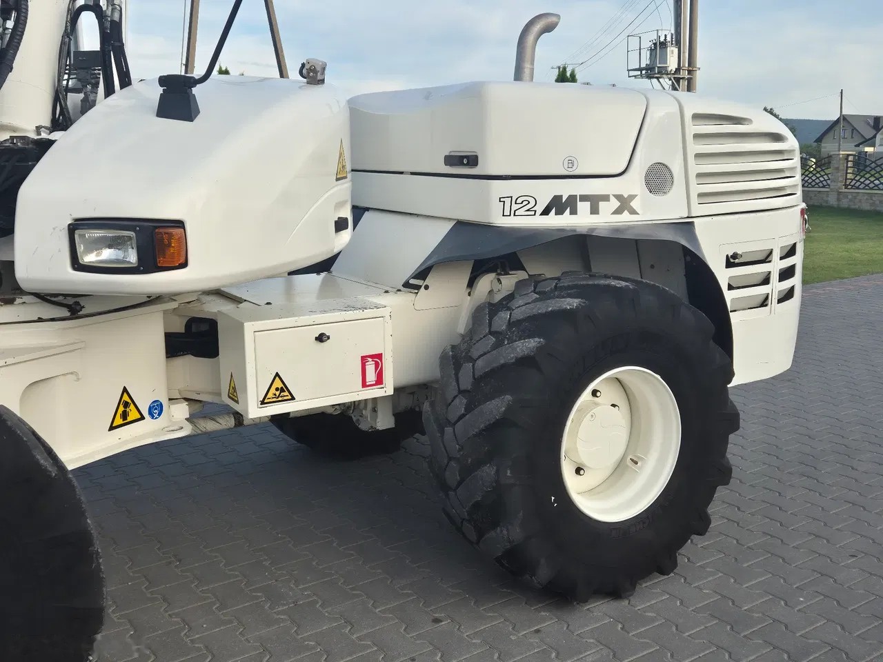 2015 Mecalac, 11.078 mth, Import Auf Lager in der EU — Foto 9 z 24