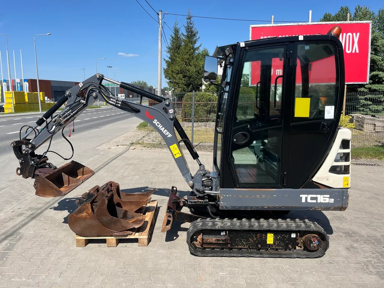2018 Schaeff TC 16, 1.713 mth, Import Auf Lager in der EU — Foto 1
