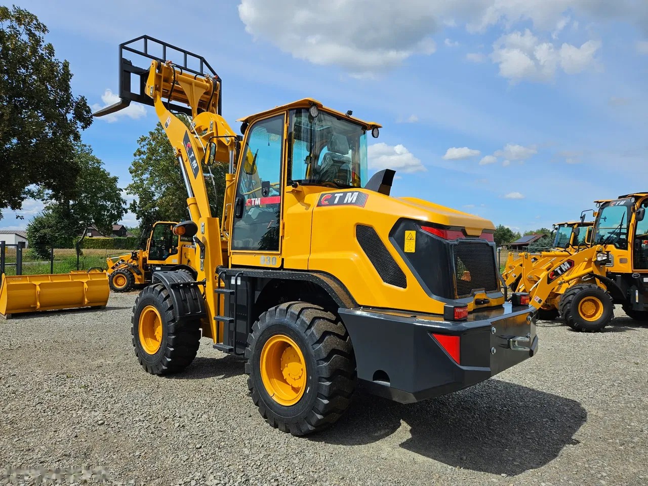 2026 Ctm 930, Import Auf Lager in der EU — Foto 7 z 24