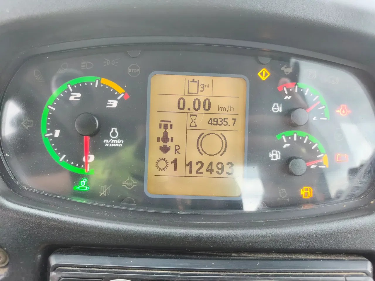2019 Case 321F, 4.398 mth, Import Auf Lager in der EU — Foto 10 z 15