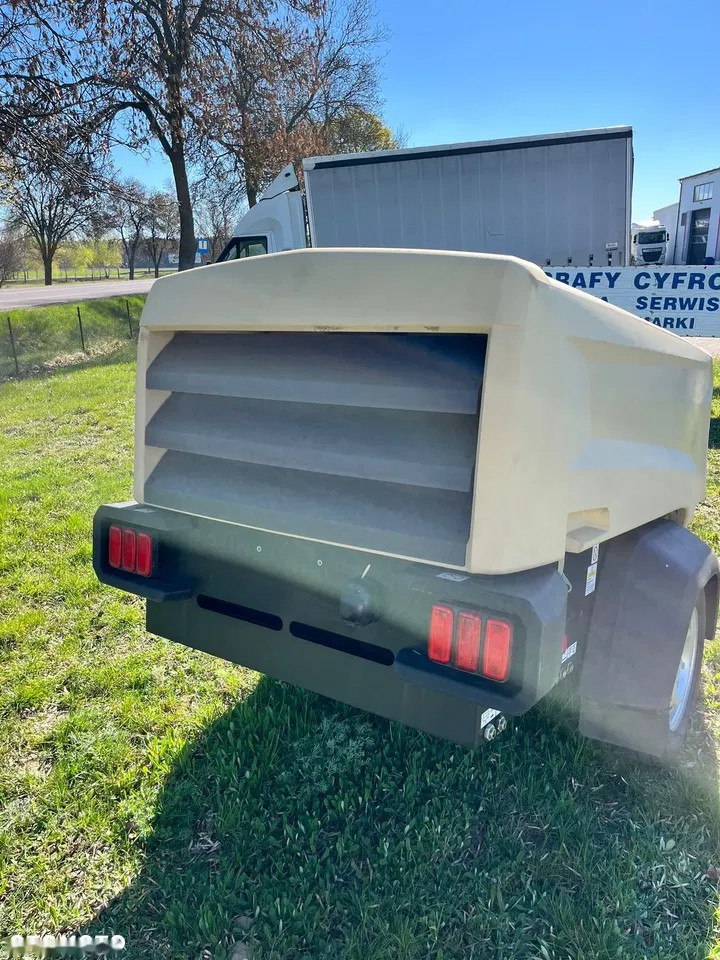 2023 Doosan KOMPRESOR, 14 mth, Import Auf Lager in der EU — Foto 1