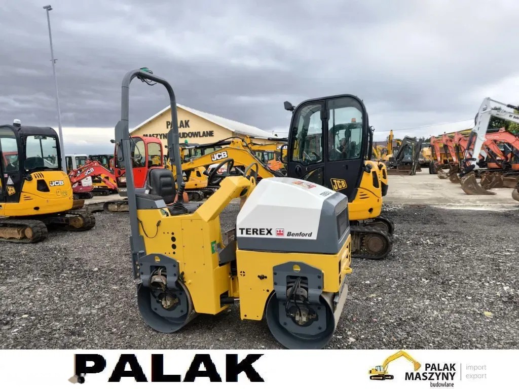 2007 Terex VÁLEC, 3.384 mth, Import Auf Lager in der EU — Foto 4 z 14