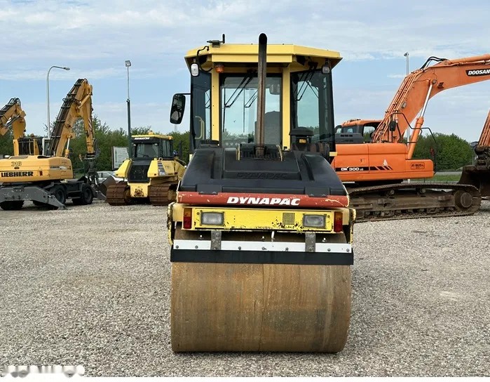 2007 Dynapac CC232HF, 11.219 mth, Import Auf Lager in der EU — Foto 8 z 24