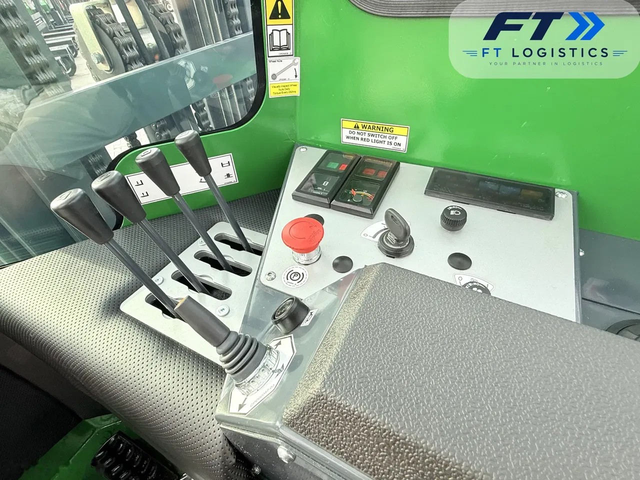 2016 Combilift WÓZEK, 2.048 mth, Import Auf Lager in der EU — Foto 13 z 24