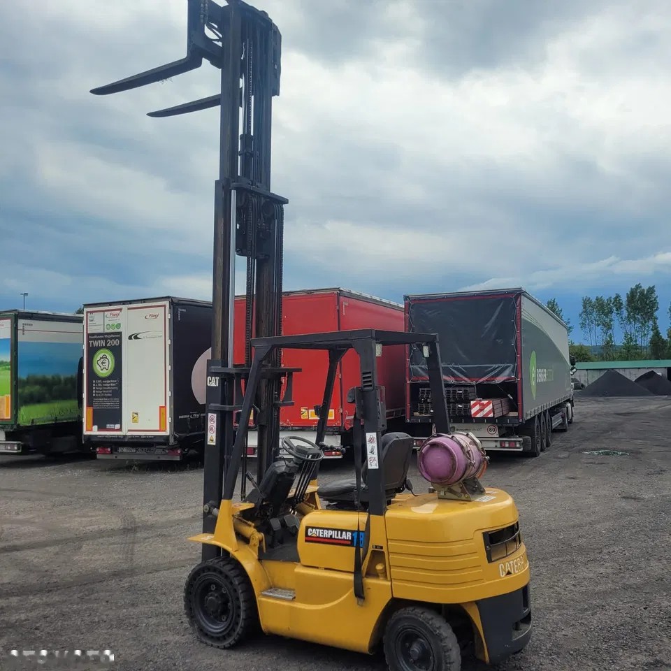1999 Caterpillar GP18, Import Auf Lager in der EU — Foto 4 z 13