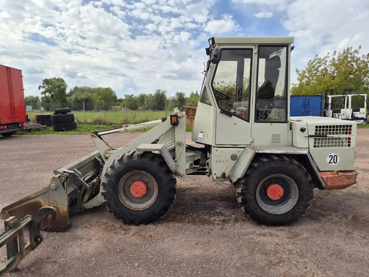 1997 Atlas 52E, Import Auf Lager in der EU — Foto 2 z 22