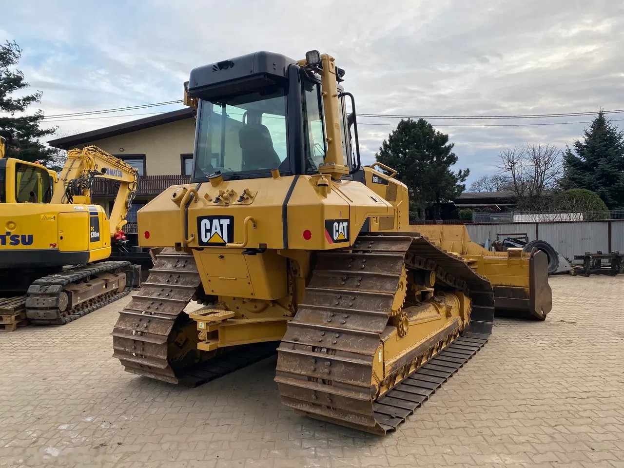 2016 Caterpillar D6N, 7.800 mth, Import Auf Lager in der EU — Foto 10 z 24