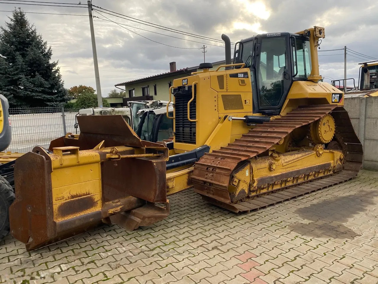 2016 Caterpillar D6N, 7.800 mth, Import Auf Lager in der EU — Foto 4 z 24